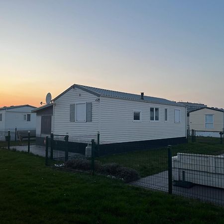 Luxe Stacaravan Albatros - 51 Bredene Extérieur photo