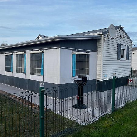 Luxe Stacaravan Albatros - 51 Bredene Extérieur photo